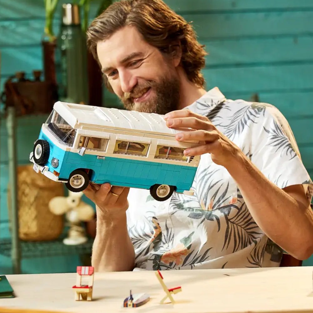 LEGO Creator Volkswagen T2 Camper Van 10279