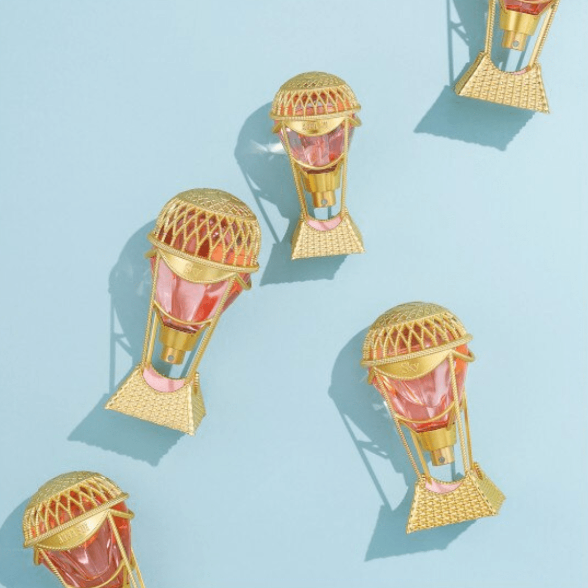 Anna Sui Sky Eau de Toilette Women's Perfume Spray (30ml, 50ml, 75ml)