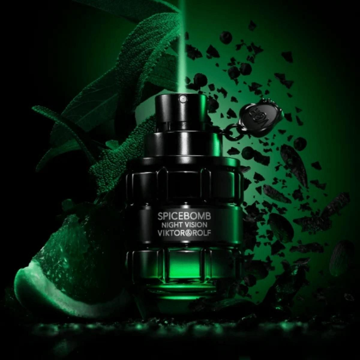 Viktor & Rolf Spicebomb Night Vision Eau de Toilette Men's Aftershave Spray (50ml, 90ml)